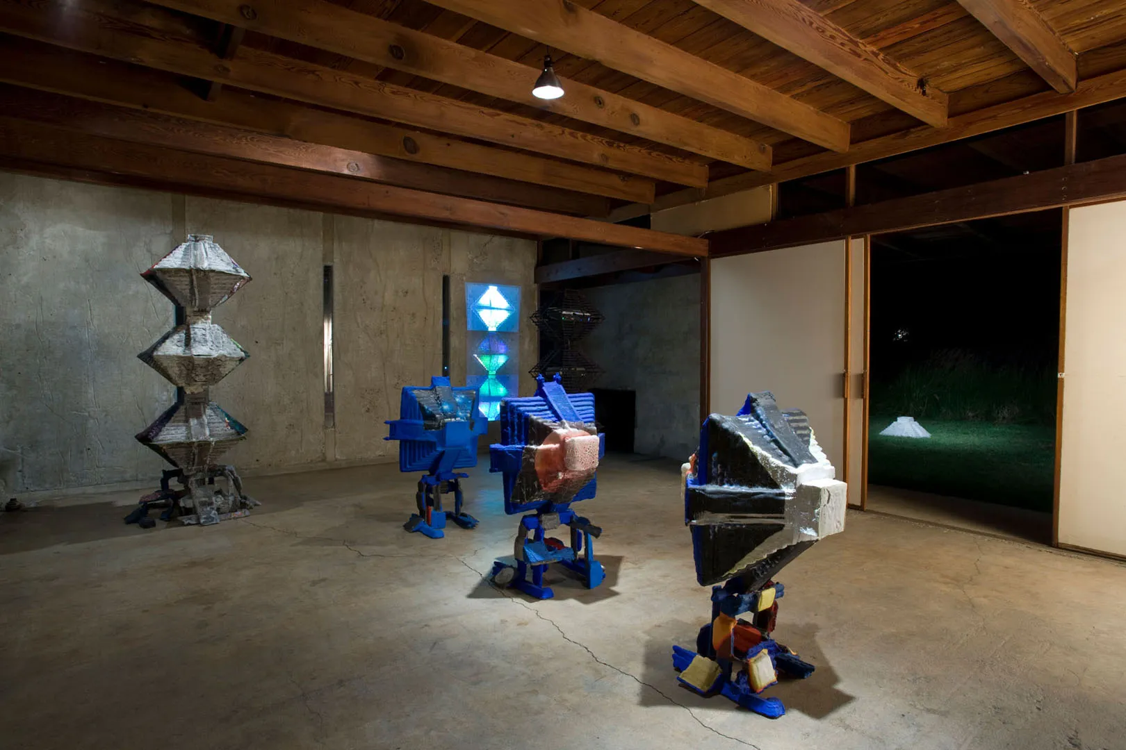 Kg Installation Shot Mak Center